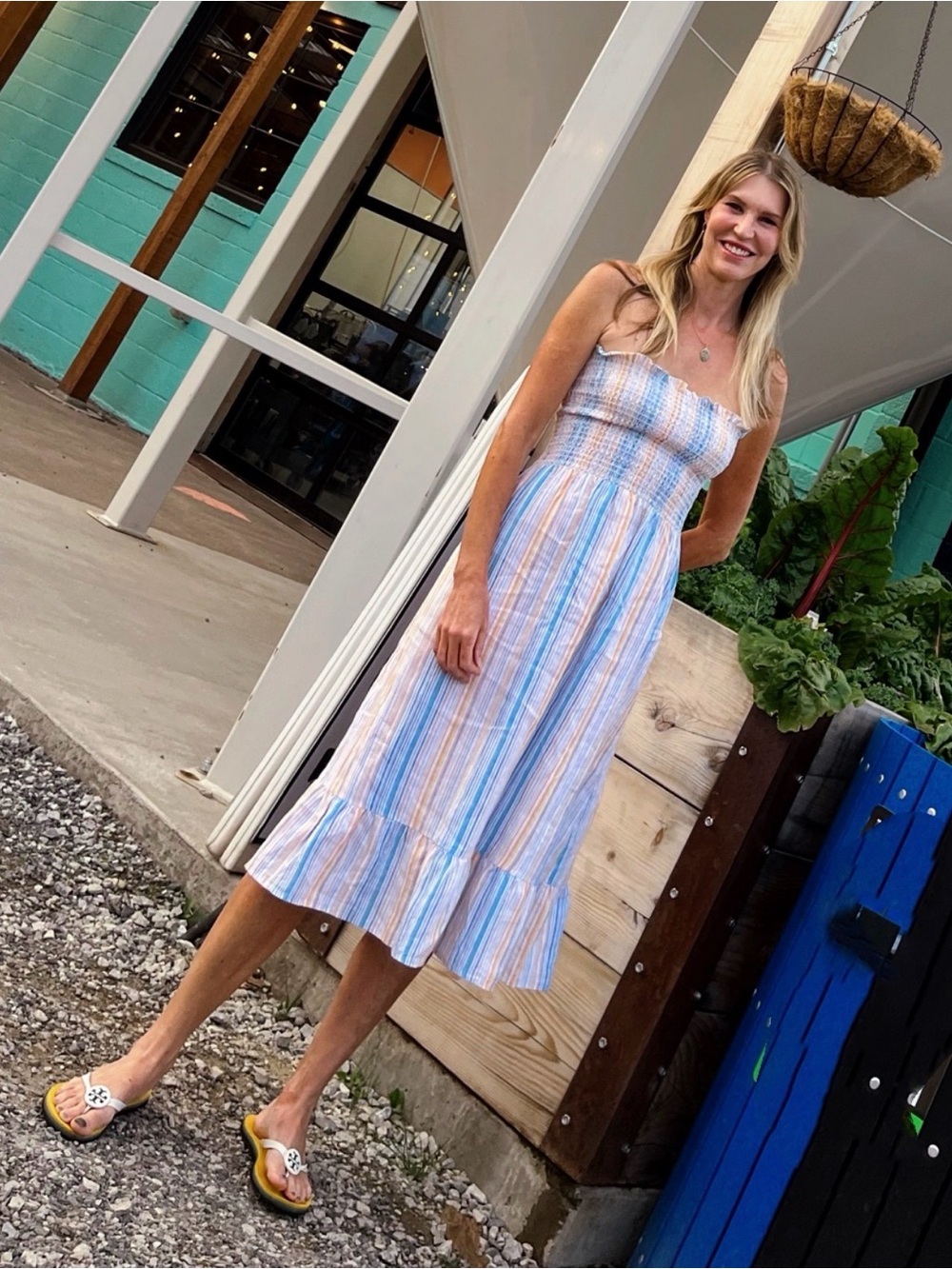 Reformation Linen Sundress, smocked bodice, flattering and easy to wear! Size M.